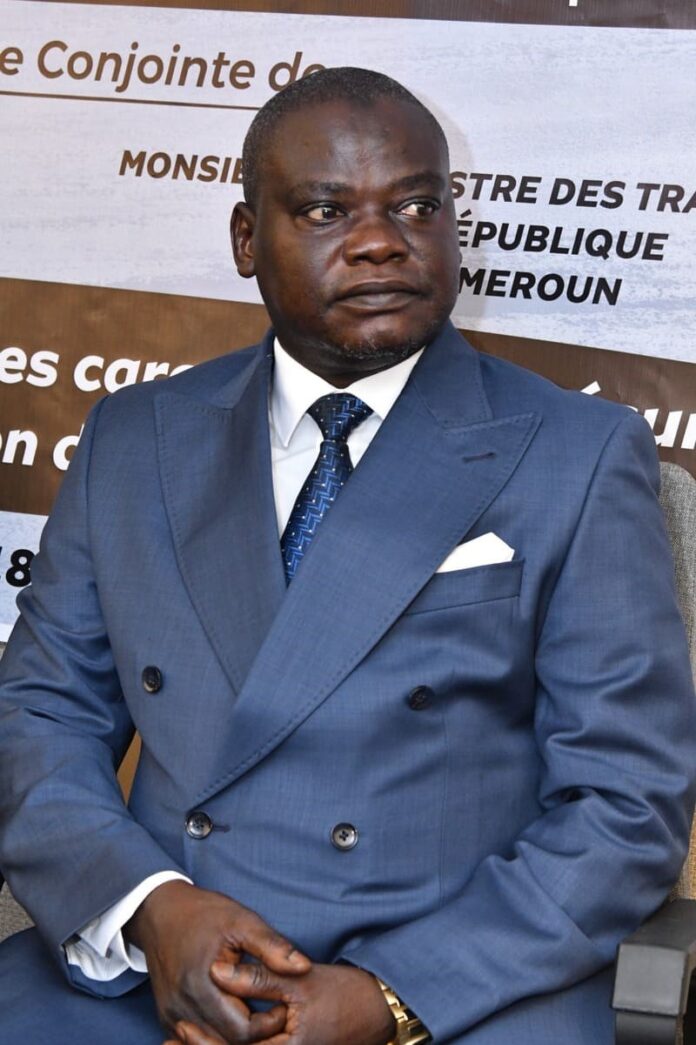 Gontran Djono Ahaba, ministre centrafricain des Transports et de l’Aviation civile
