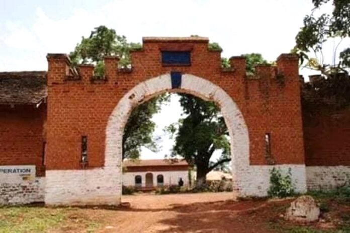 Cameroun : Doumé- Les murs d’un ancien fort racontent encore la violence coloniale